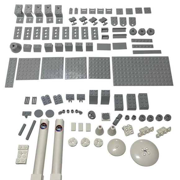 RETIRED Lego City Space Centre (3368) AND Space Shuttle (3367) 100% COMPLETE - Picture 3 of 12